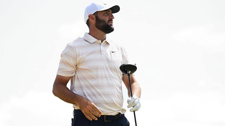 Scottie Scheffler prepares to drive the ball at the 3M Open held at TPC Twin Cities in Blaine, Minnesota.