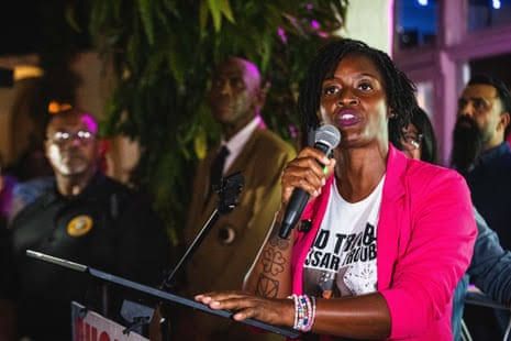 Florida State Representative Angie Nixon campaigning in Fort Lauderdale during the 2026 primary race.