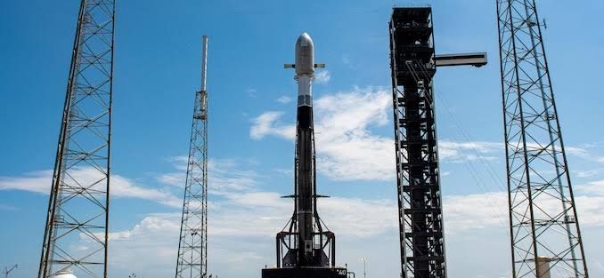 SpaceX Falcon 9 rocket on the launch pad at Cape Canaveral before the Globalstar satellite mission.