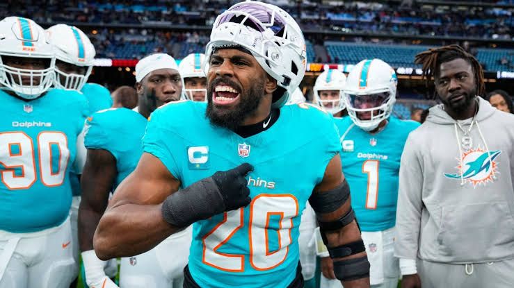 Miami Dolphins linebacker Jordyn Brooks during a game session at the training facility in Miami Gardens.