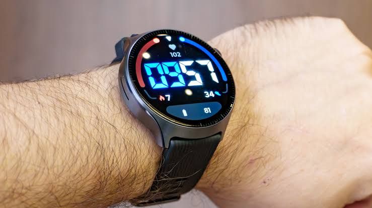 Close-up of the new Moto Watch Ultra LTE smartwatch displayed on a stand at IFA 2026 in Berlin.