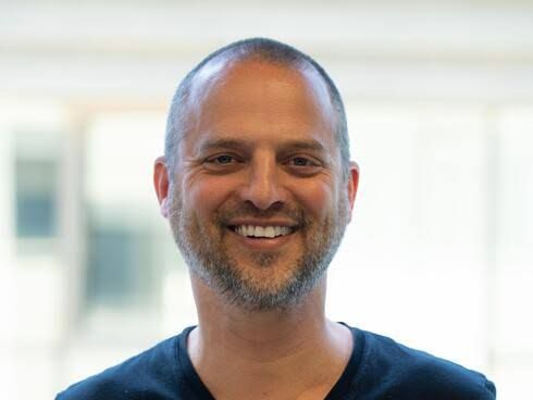 Ronen Solomon, founder and CEO of altshare, speaking about startup equity and venture capital trends.