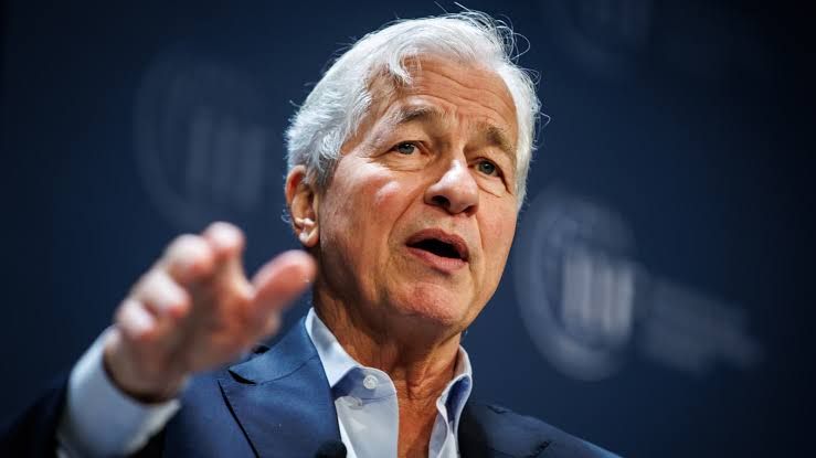 JPMorgan Chase CEO Jamie Dimon speaking during an interview about current global economic and geopolitical risks.
