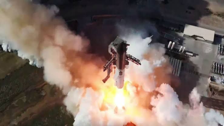 SpaceX Starship V3 rocket sits on the launchpad in Starbase, Texas, during preparations for the Flight 13 mission.