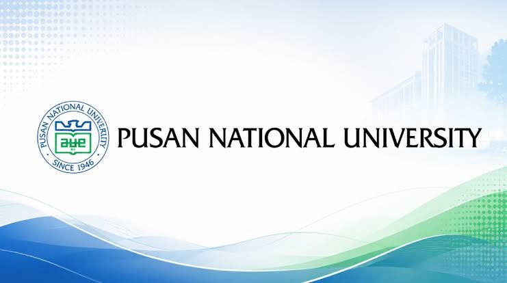 Experimental setup showing laser systems and sensors used by Pusan National University researchers to link quantum light sources.