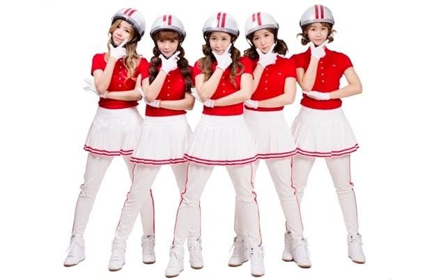 A line graph showing the steady rating trajectory of Crayon Pop songs over their career.