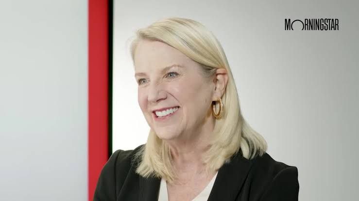 Christine Benz of Morningstar discusses personal finance strategies for individuals retiring in one year or less.