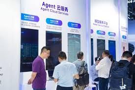PPIO booth displays at the 2026 World AI Conference showcasing new cloud computing service models.