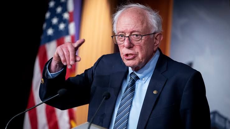 Senator Bernie Sanders speaking at a press conference regarding his proposed 32-hour workweek legislation.