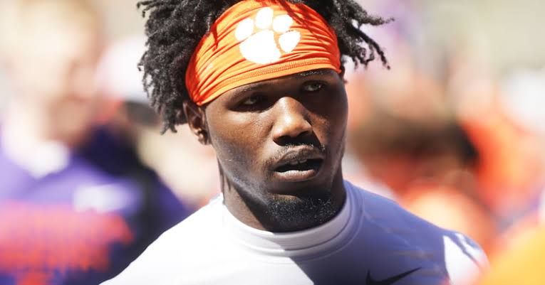 SMU transfer running back Chris Johnson participating in a Clemson football team workout.