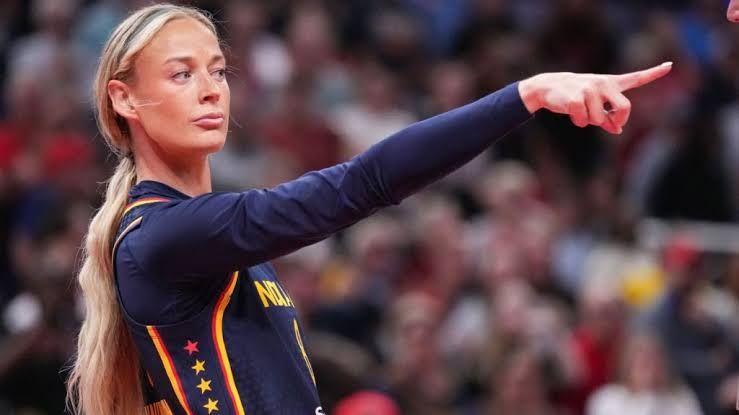 Sophie Cunningham pointing during a Phoenix Mercury game against the Indiana Fever.