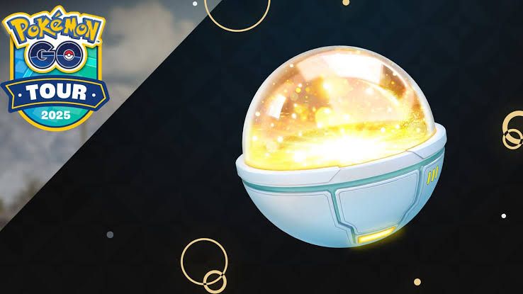 A menu screen in Pokemon Go showing the Lucky Trinket item as a reward on the free Go Pass track.