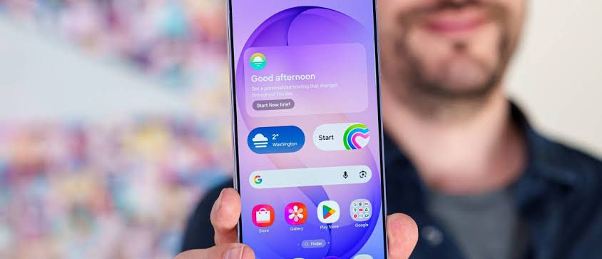 Samsung corporate logo on a plain background representing the company news announcement.