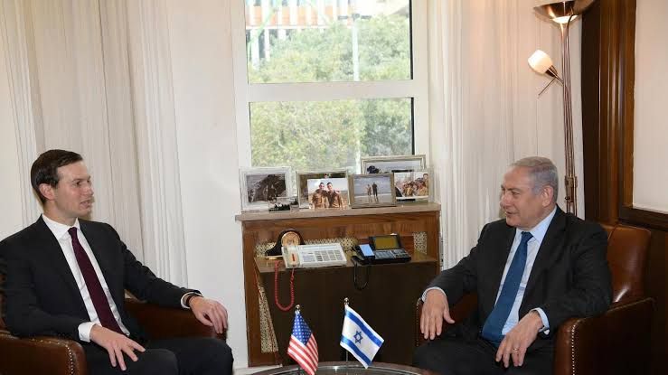 Jared Kushner and Benjamin Netanyahu in a meeting during 2019.