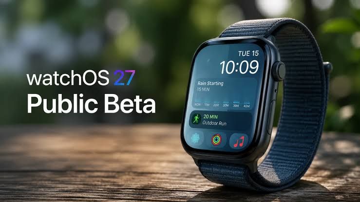 Apple Watch screen showing the new watchOS 27 interface with updated Siri animation and navigation icons.
