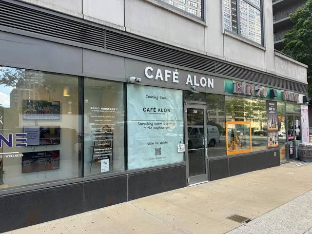 Exterior view of the building at 200 West End Avenue where the new Cafe Alon will be located.