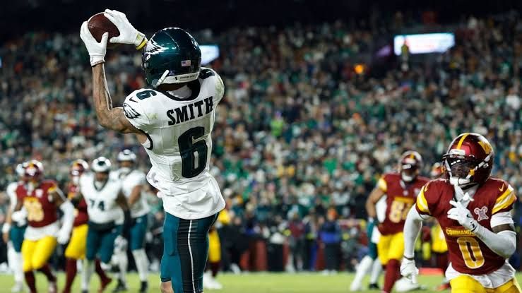 An NFL player prepares for a kickoff at a stadium during a Week 1 regular season game.